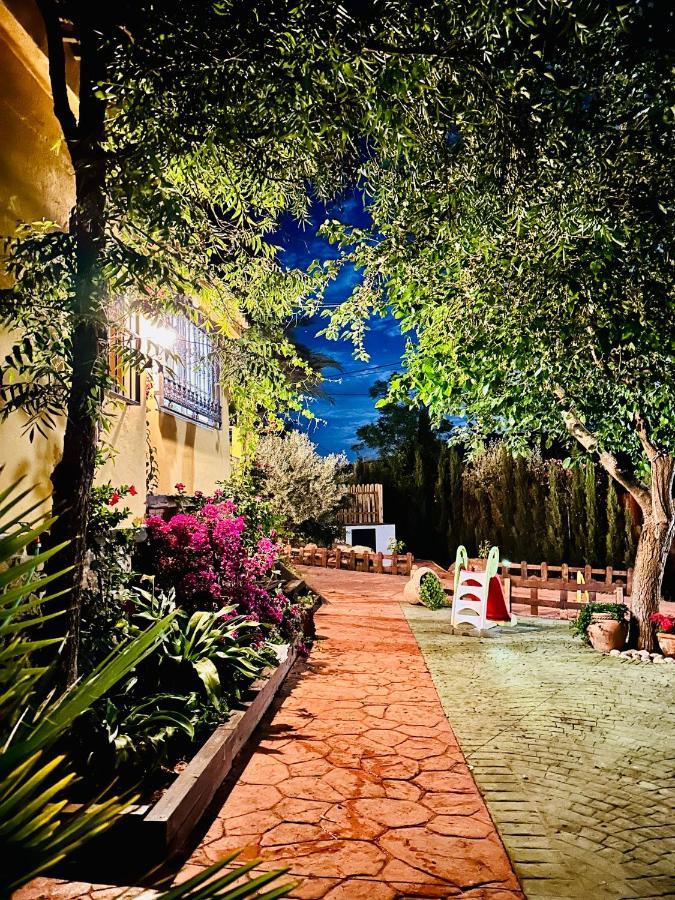 Вілла Cortijo El Alcornocal Малага Екстер'єр фото